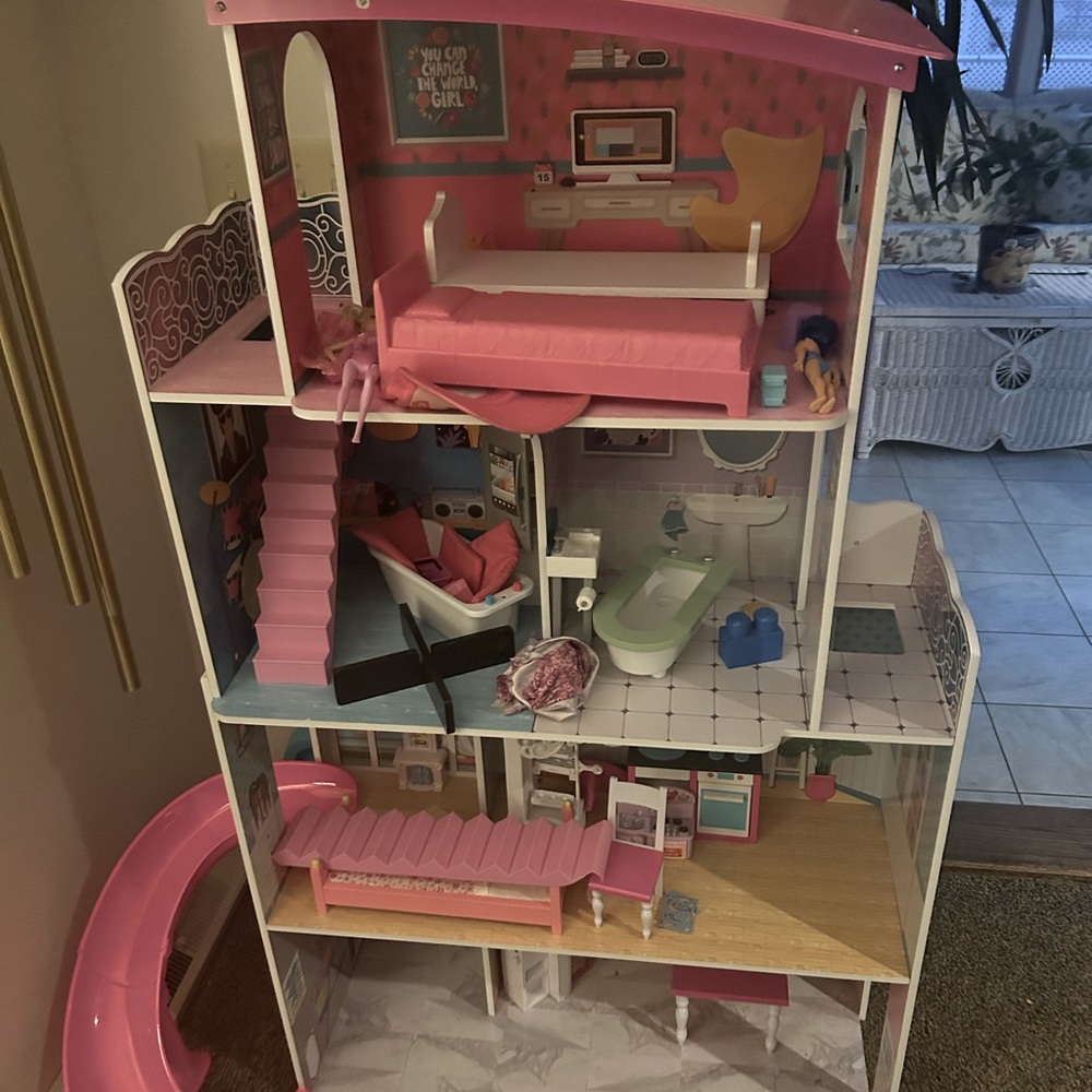 Barley huge over 5ft doll house all pieces included